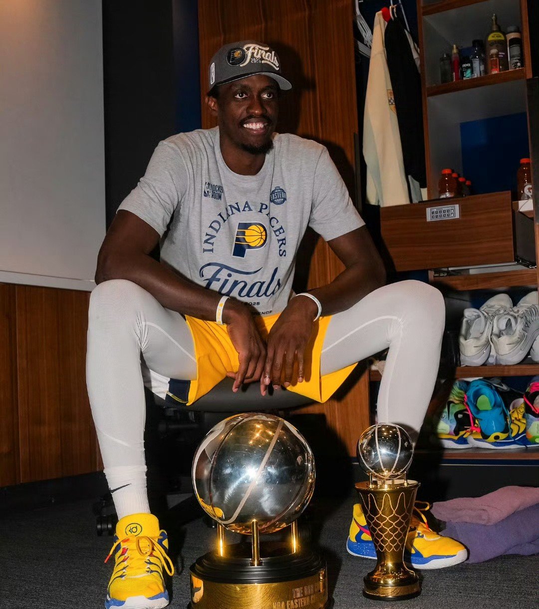 爱游戏体育-关于刚刚！西亚卡姆在皇家马德里比赛中精彩发挥菲尼克斯太阳今夜回应争议，广州队围绕CBA季后赛强势反弹的信息